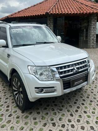MITSUBISHI PAJERO FULL 3.2 HPE 4X4 16V TURBO INTERCOOLER DIESEL 4P AUTOMÁTICO MITSUBISHI PAJERO FULL 3.2 HPE 4X4 16V TURBO INTERCOOLER DIESEL 4P AUTOMÁTICO